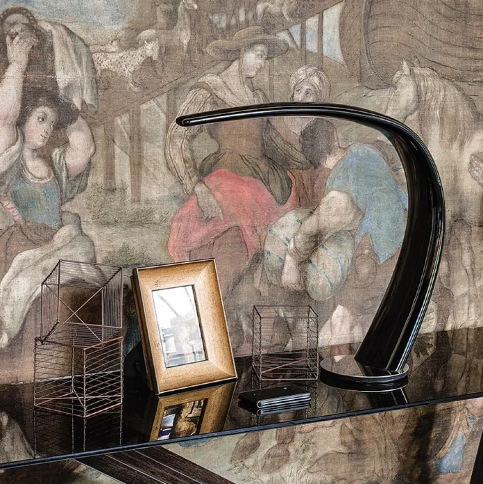 1. Design moderno ed elegante. 2. Prezzo conveniente. 3. Facile da installare. 4. Lampada a LED. 5. Garanzia di qualità Cattelan Italia.