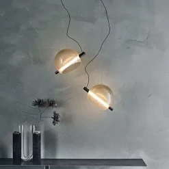 1. Design moderno ed elegante. 2. Ribasso esclusivo. 3. Illuminazione ottimale. 4. Prodotto di qualità. 5. Made in Italy.