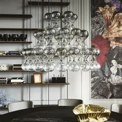 1. Design moderno ed elegante. 2. Cristallo di qualità. 3. Prezzo scontato. 4. Facile da installare. 5. Marca Cattelan Italia.