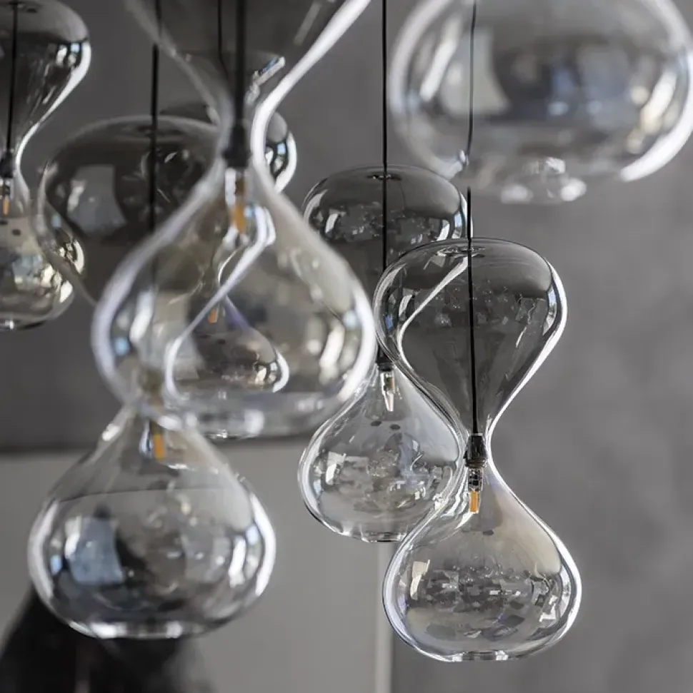 1. Design moderno ed elegante. 2. Cristallo di qualità. 3. Prezzo scontato. 4. Facile da installare. 5. Marca Cattelan Italia.