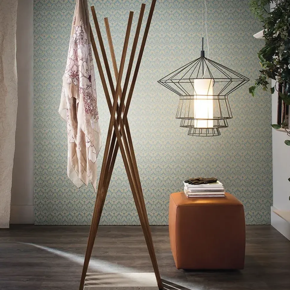 1. Prezzo scontato.2. Design moderno.3. Realizzato in legno. 4. Facile da montare. 5. Grande capacità di carico.