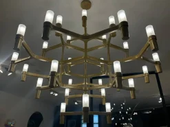 A sospensione Crown major Collezione esclusiva a prezzo scontato