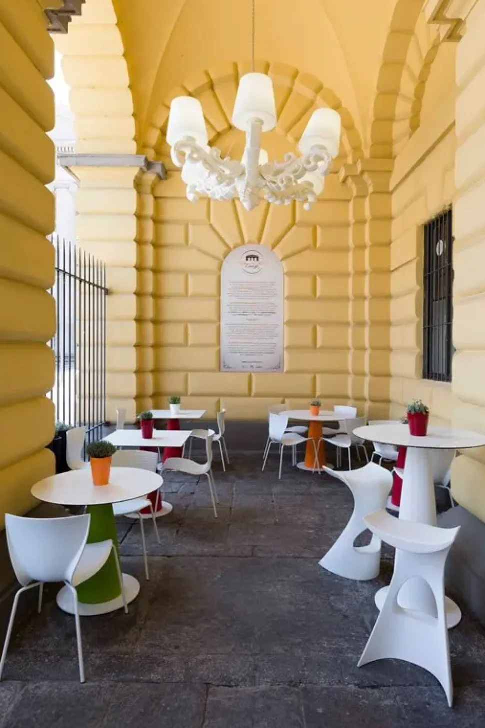 A sospensione Crown of love Slide a prezzo Outlet