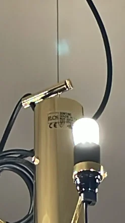 A sospensione Flos 209750 Oro con forte sconto