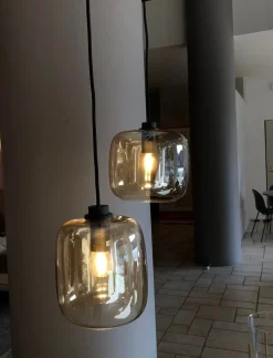 A sospensione Ondaluce Verve stile Moderna con forte sconto