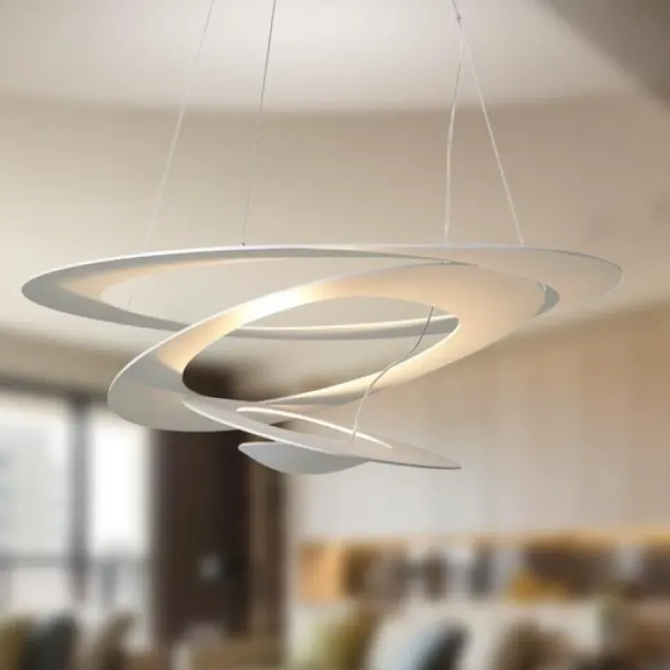 A sospensione Pirce s sospensione d. 94 Artemide a prezzo scontato