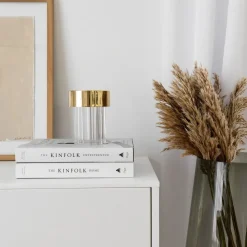 Acquista la Lampada da Tavolo Last Order Fluted Flos a prezzo Outlet! Scegli la tua preferita e rendi unica la tua casa.