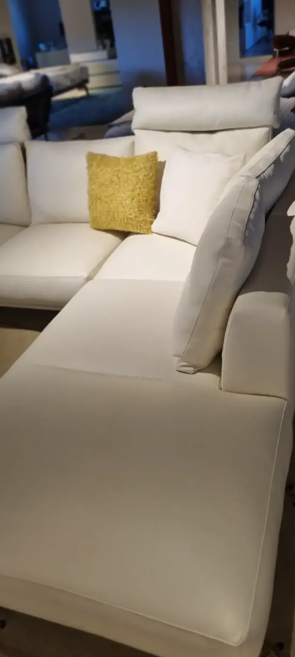 Angolare pelle modello Contemporaneo 12 di Artigianale