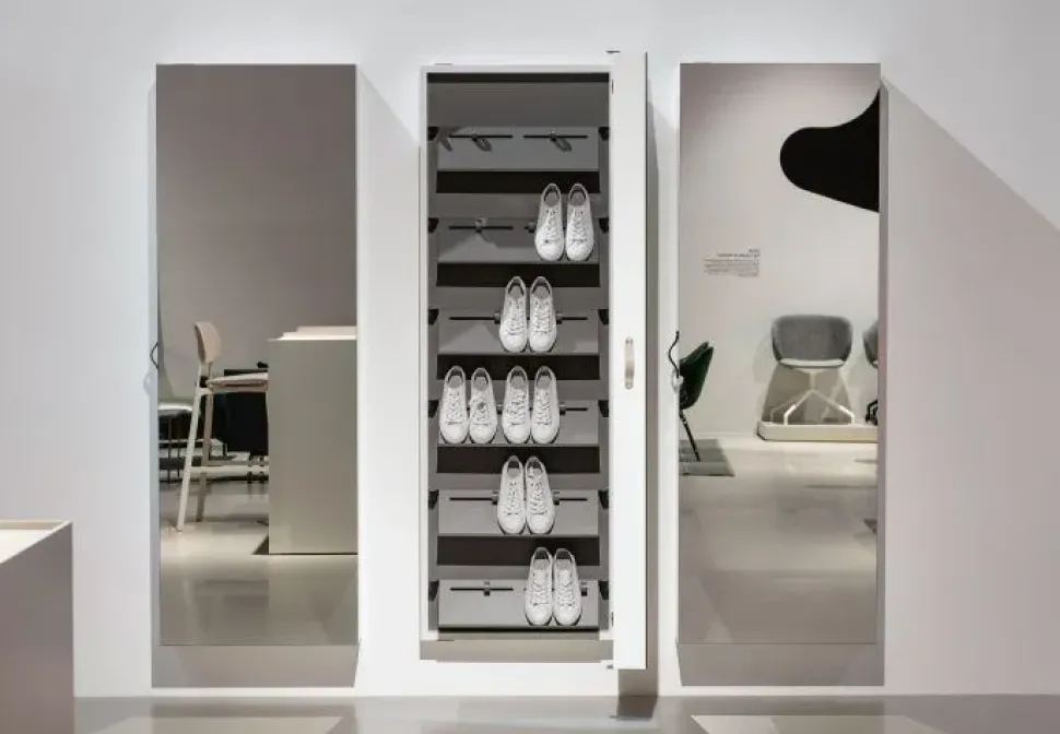 Appendiabiti Boxone coat Kristalia in specchio a prezzo scontato