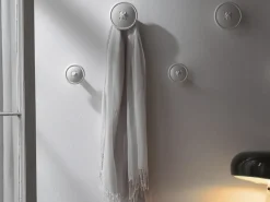 Appendiabiti Cattelan Bottone in laccato opaco a prezzo scontato