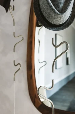 Appendiabiti design Air Cattelan italia in offerta