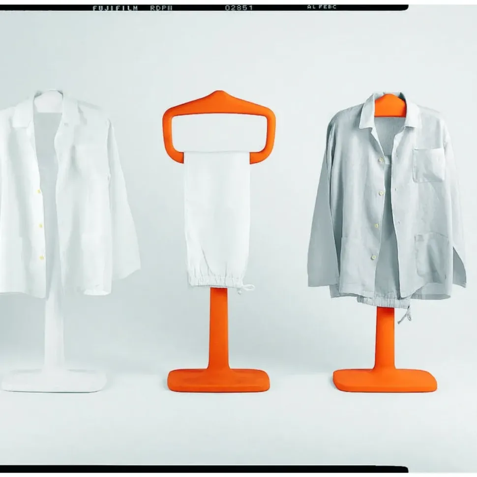 Appendiabiti design Bobo Battistella a prezzi convenienti