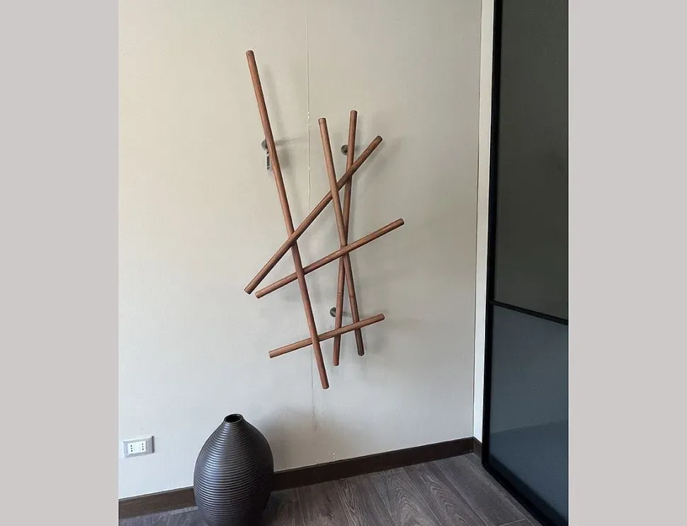 Appendiabiti design Skecht Porada con forte sconto