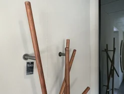 Appendiabiti design Skecht Porada con forte sconto