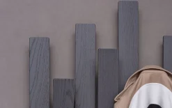 Appendiabiti Flou modello Ski a prezzo ribassato