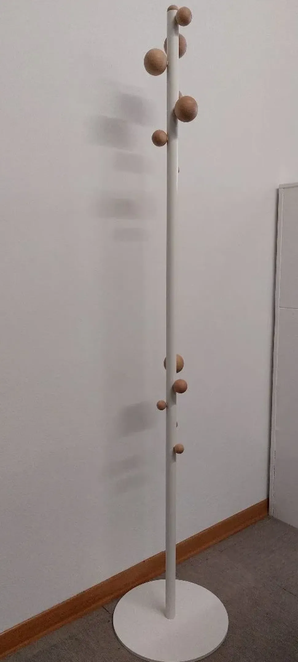 Appendiabiti modello Bubble di Miniforms a prezzi scontati