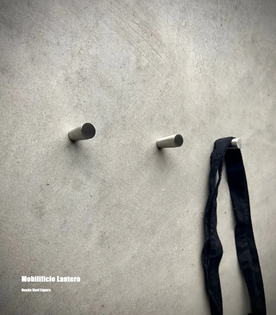 Appendiabiti modello Minimal kimbt02 di Boffi a prezzi ribassati