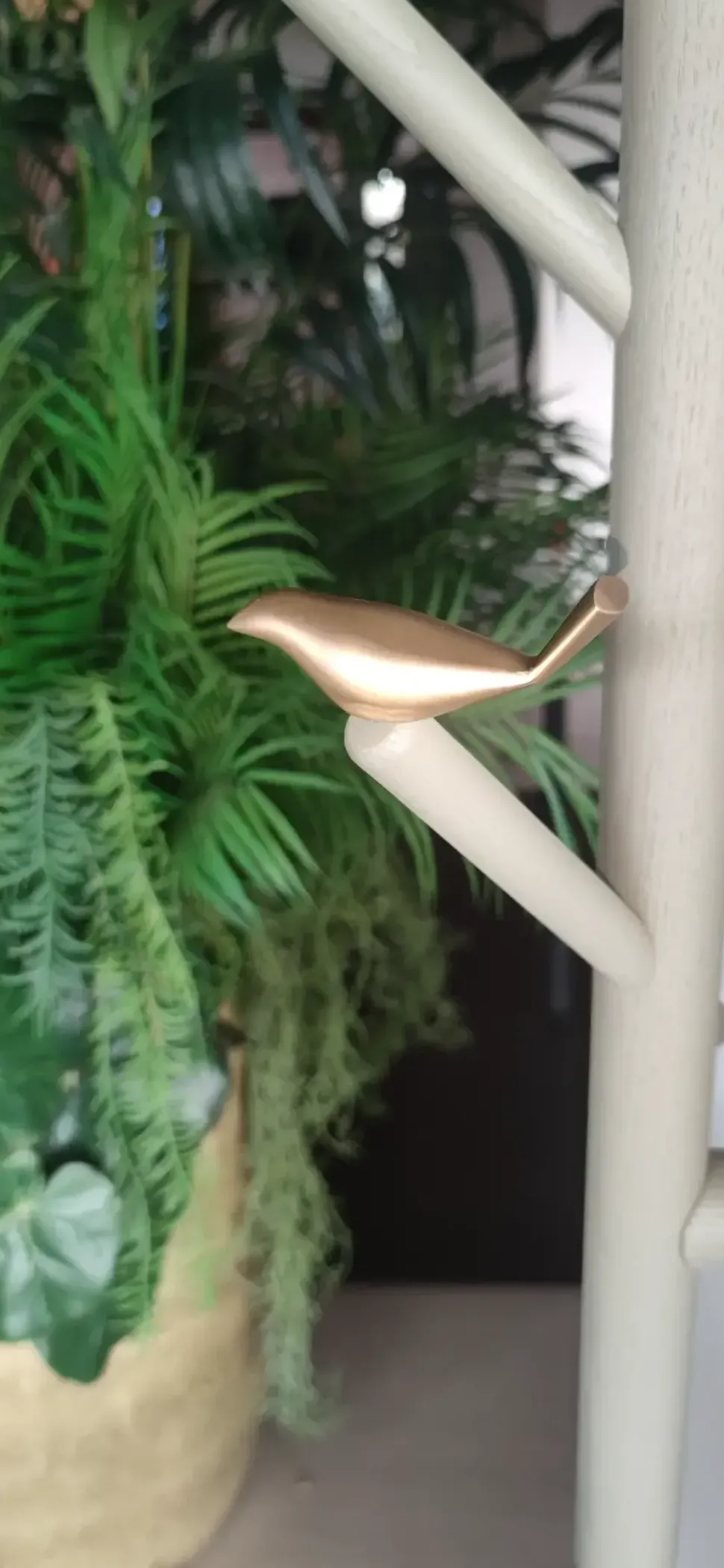 Appendiabiti moderno modello Bird watch in OFFERTA OUTLET