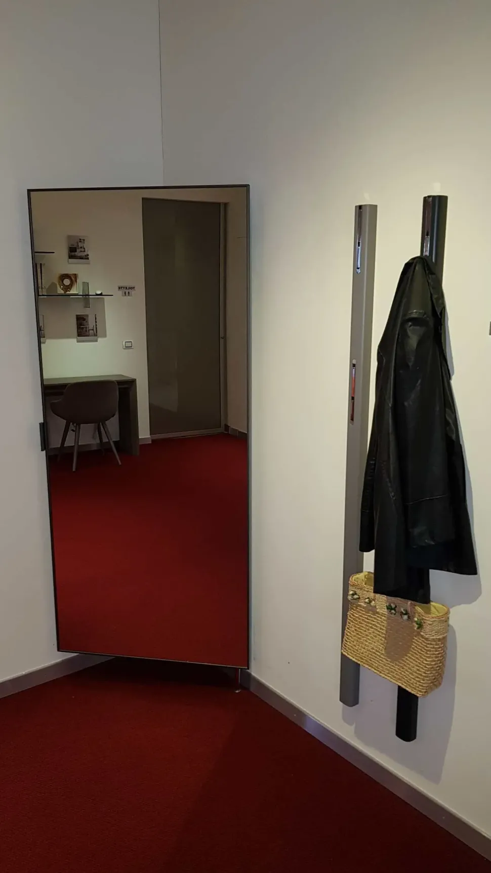 Appendiabiti Pinocchio Ponti terenghi in laccato opaco in Offerta Outlet