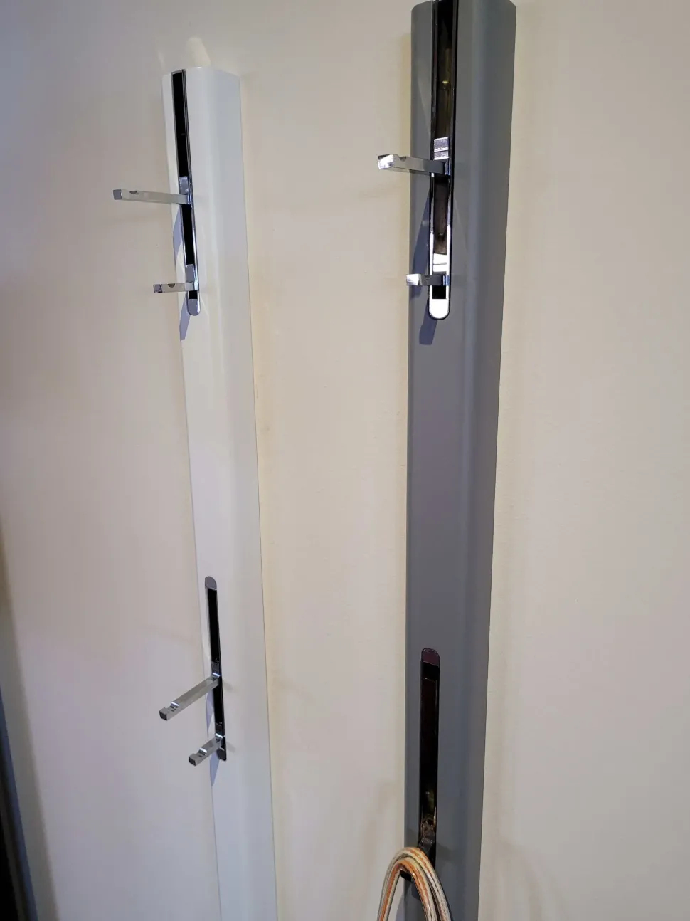 Appendiabiti Pinocchio Ponti terenghi in laccato opaco in Offerta Outlet