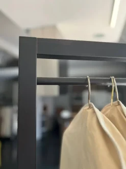 Appendiabiti Porta abiti Axil in legno a prezzo scontato