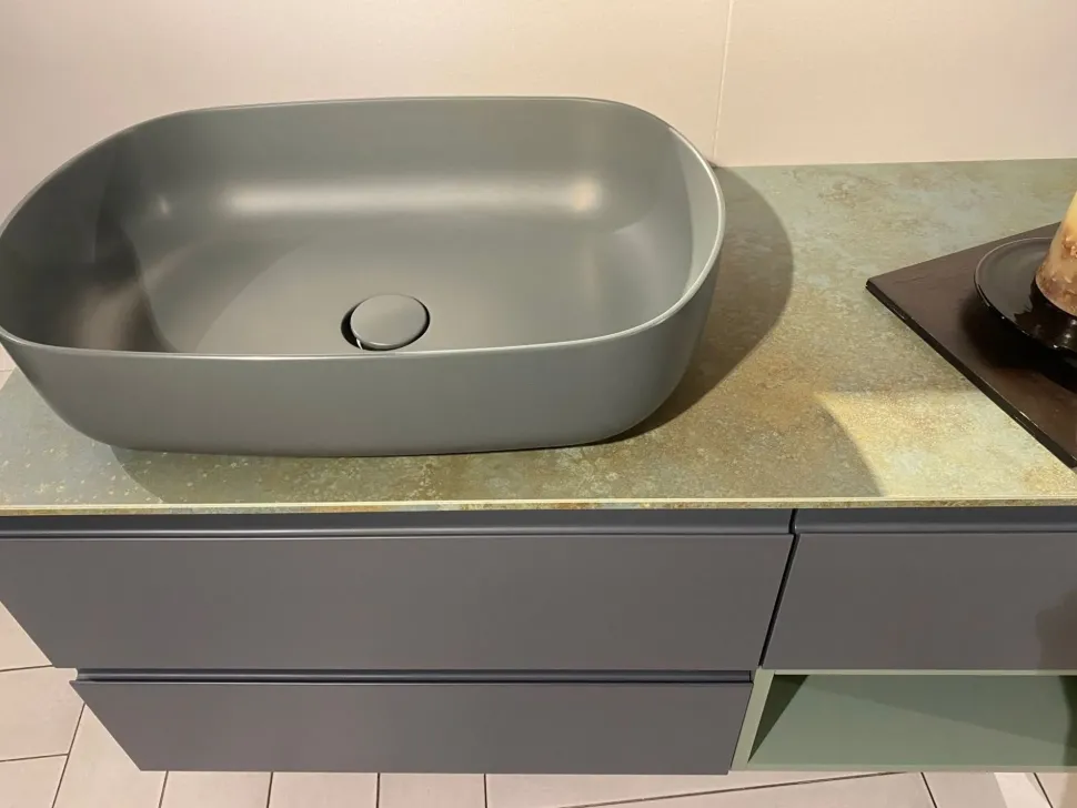 Arbi Street: mobile bagno a prezzo Outlet. Design moderno e funzionale.