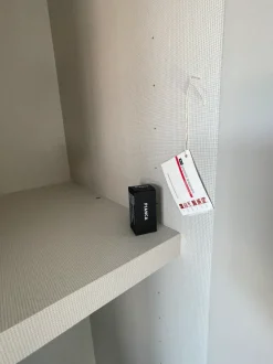 Armadio Amalfi pianca realizzato in laccato opaco di Pianca scontato -22%