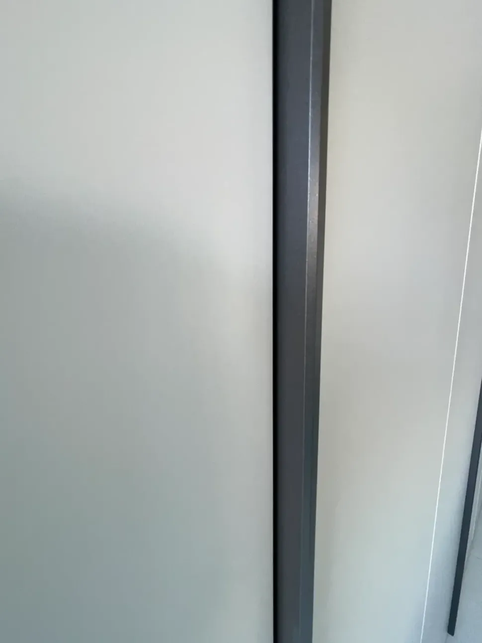 Armadio Amalfi pianca realizzato in laccato opaco di Pianca scontato -22%