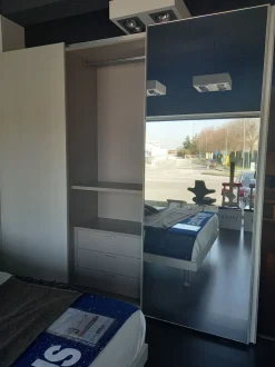 Armadio Anta liscia Orme a tre ante in Offerta Outlet