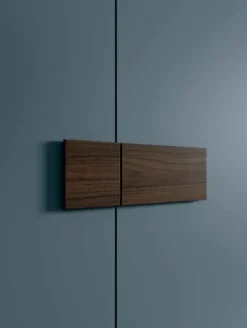 Armadio ante battenti in laminato opaco Arm2 Artigianale scontato