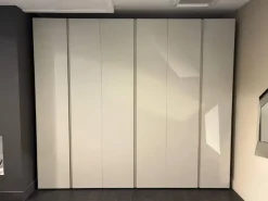 Armadio ante battenti in laminato opaco modello Go up di Alf da fre