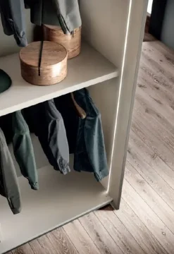 Armadio ante scorrevoli in laccato opaco Solano di Moretti compact giorno notte