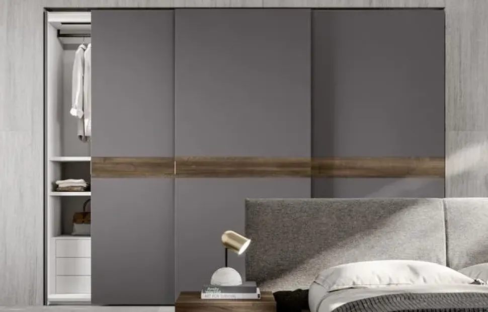 Armadio Aris scorrevole di Villanova A PREZZO SCONTATO 30%