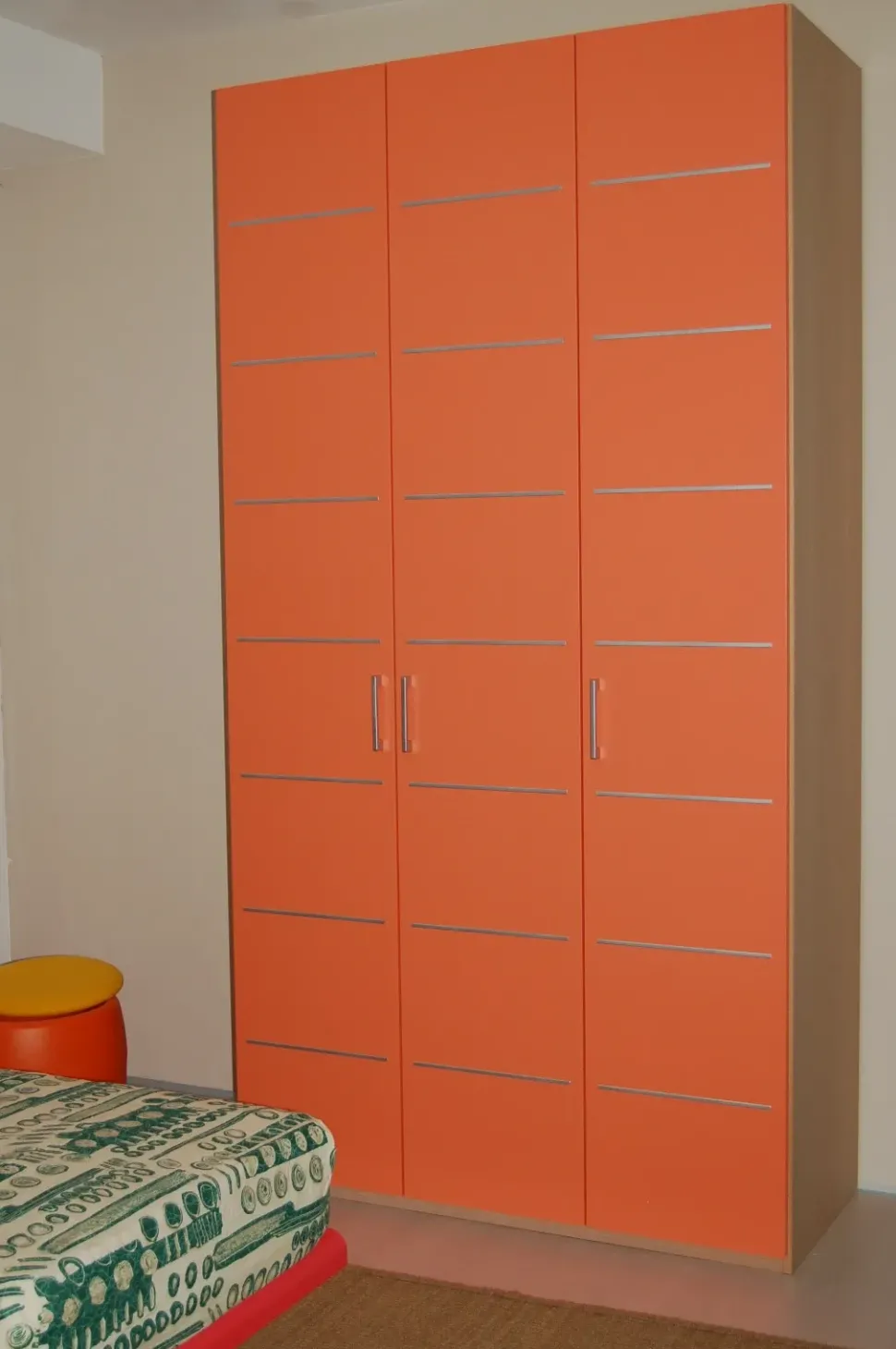 Armadio Armadio 3 ante moderno realizzato in legno di Artigianale scontato -61%