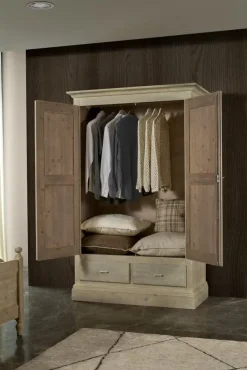 Armadio Armadio art 302 a Artigianale a due ante a prezzo scontato