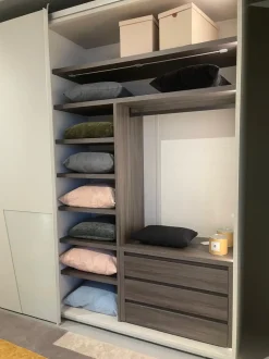 Armadio Armadio diagonal san giacomo di Sangiacomo A PREZZO SCONTATO 30%