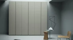 ARMADIO Armadio mod.uno a 6 ante laccato opaco con gola di giessegi scontato del 40% di Giessegi in OFFERTA OUTLET