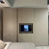 Armadio Armadio plana con tv realizzato in laccato opaco di Pianca scontato -20%