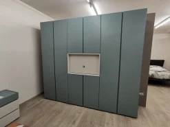 Armadio Brio con porta tv Tagliabue mobili a sei ante a prezzo Outlet