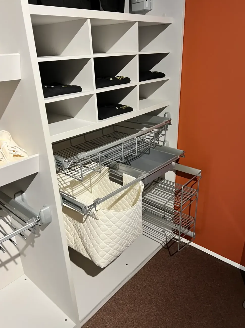 Armadio Cinquanta3 di Battistella A PREZZO SCONTATO 49%