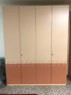 Armadio classico Armadio mobilac laccato Mobilac con un ribasso imperdibile