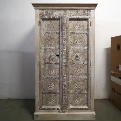 Armadio classico Armadio porte spesse indiano etnico Outlet etnico con uno sconto imperdibile