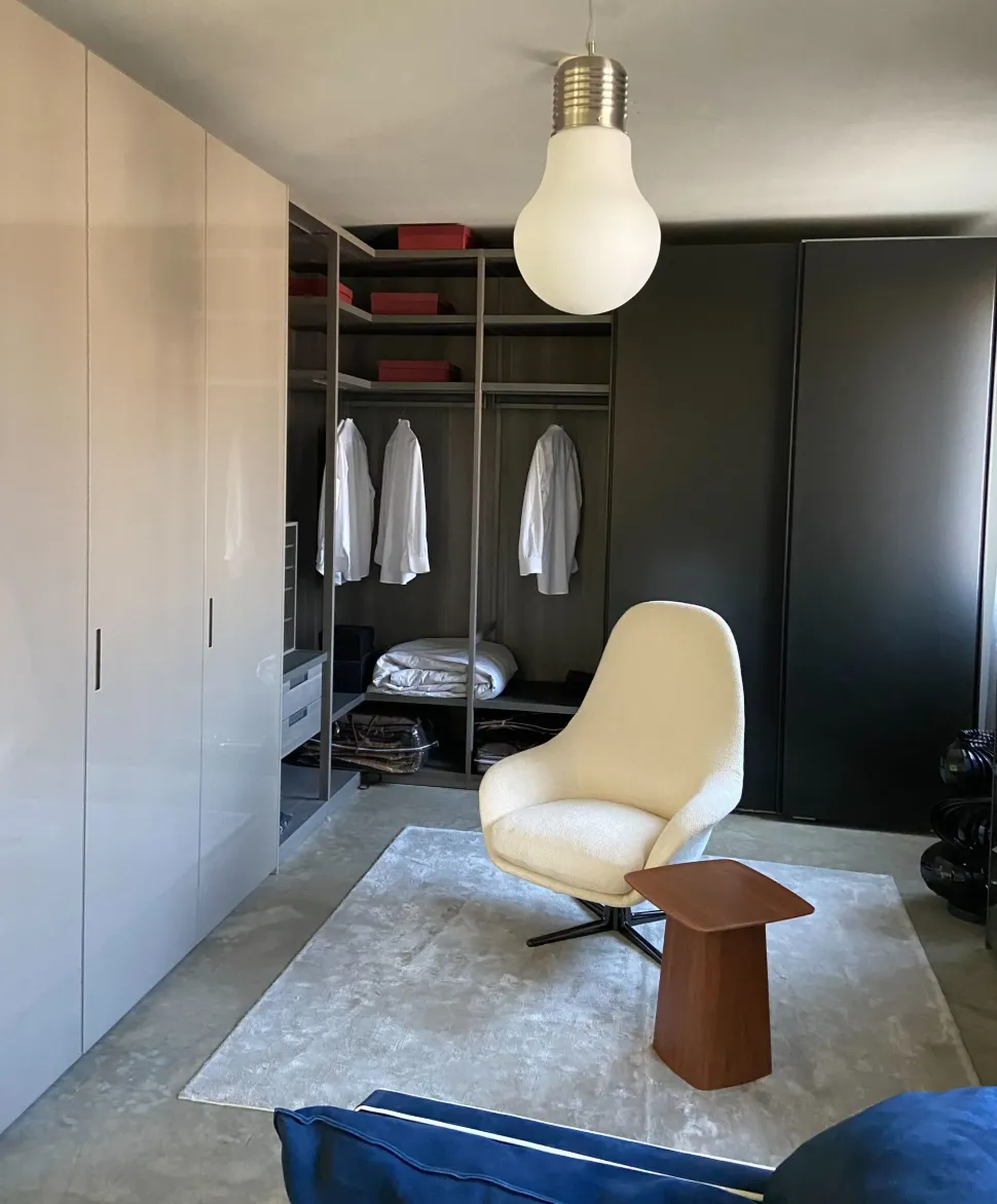 Armadio Composizione armadi ocean/new entry Poliform a cinque ante a prezzo Outlet