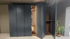 Armadio con ante a soffietto a prezzo scontato modello System di Tumidei