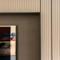 Armadio con ante battenti a prezzo scontato modello Dress code di Olivieri