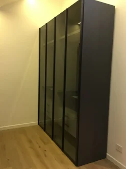 Armadio con ante battenti design Velo Ballancin a prezzo ribassato