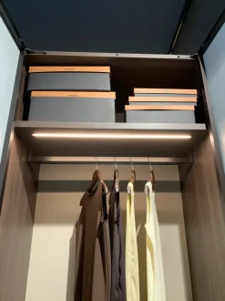 Armadio con ante battenti moderno Fab Olivieri a prezzo scontato