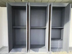 Armadio con ante battenti modello Armadio stile industrial scontato del 61%