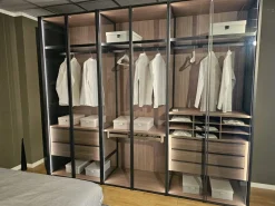 Armadio con ante battenti moderno Crystal Adok a prezzo scontato