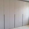 Armadio con ante battenti modello Filo scontato del 29%